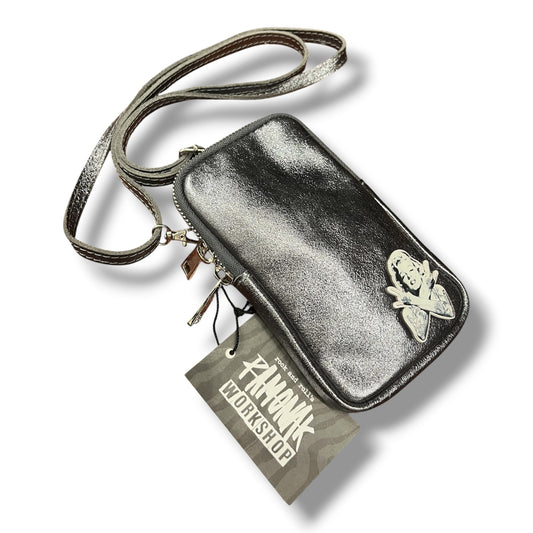 Clutch cuero metalizado OFERTA