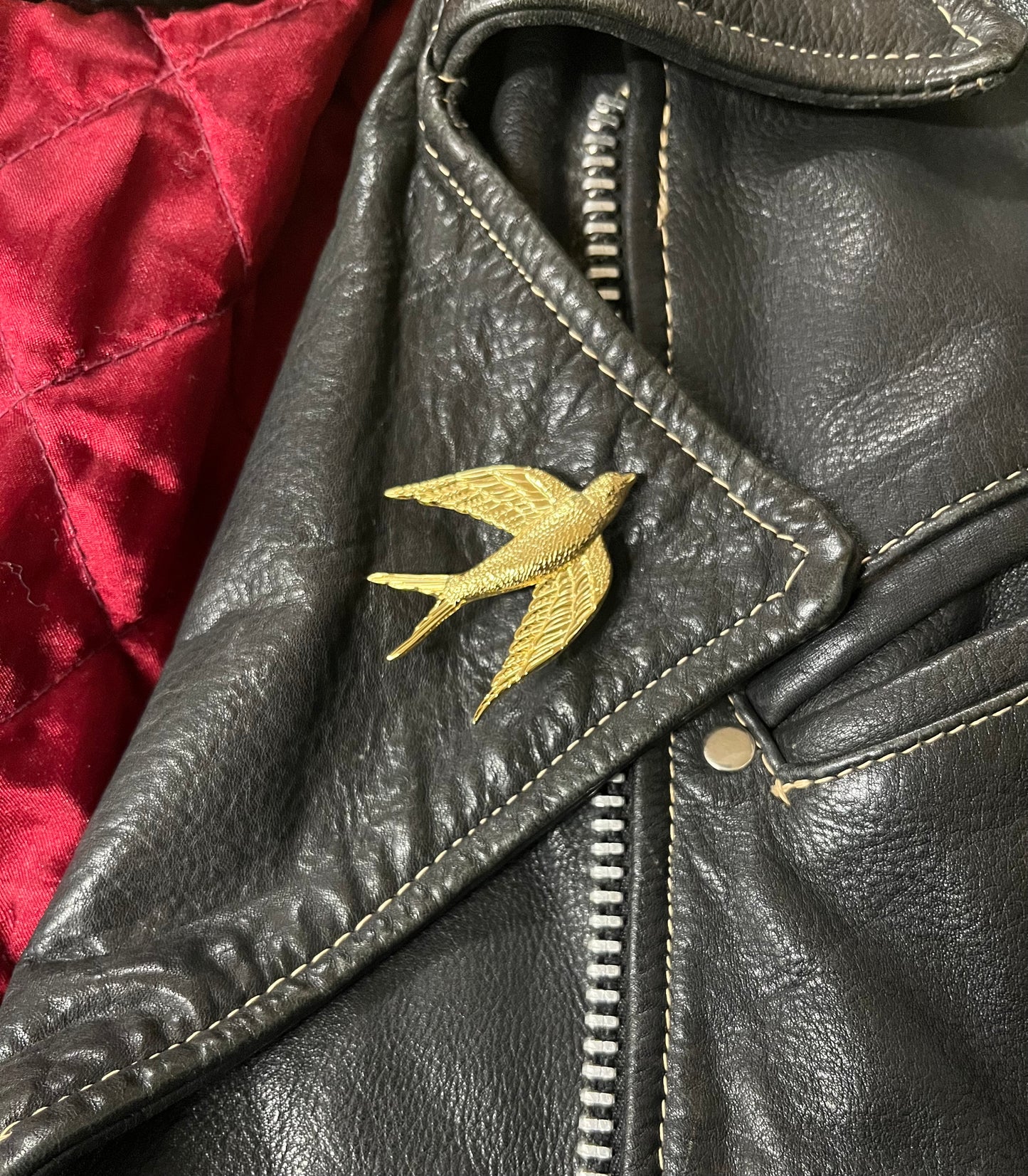 Broche Golondrina